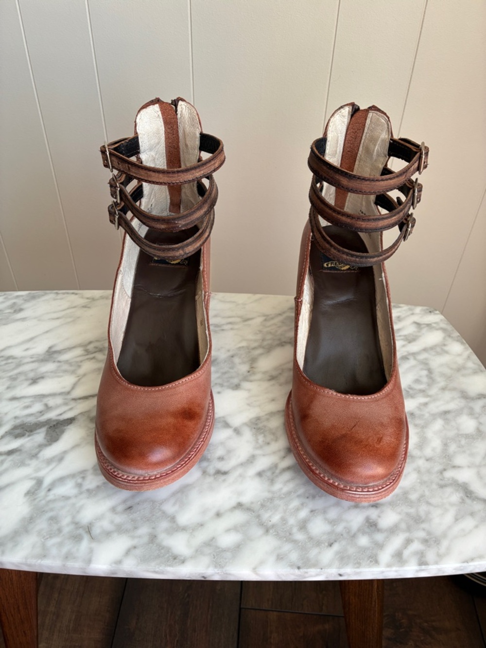 Freebird Randi - Picture 2 of 5